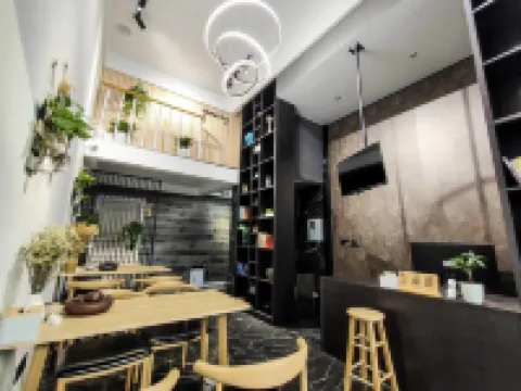 東江湖棲宿民宿