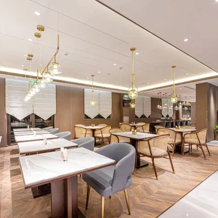 Suhe Luxury Hotel (Suzhou Pingjiang Road Guanchai Street Store)