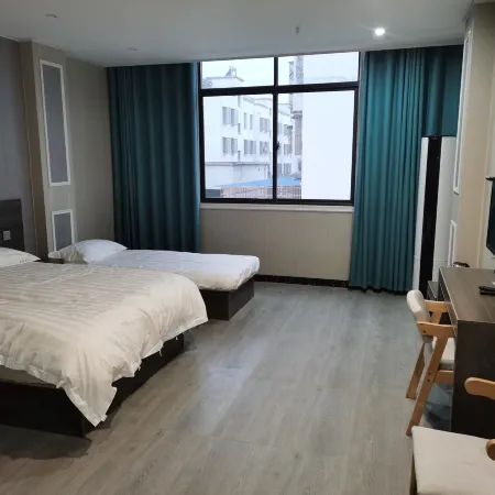 Huaibin Xijiao Bath Hotel