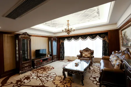 French Theme Gold Place Hotel