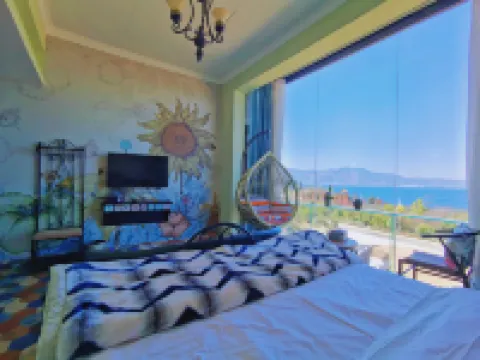 撫仙湖湖影客棧（撫仙湖店）