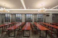 Yujingtan Intercontinental Hotel Baoshan