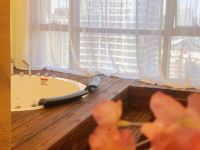 江门Minn酒店 - 城景日式主题复式浴缸大床房