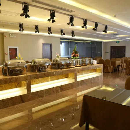Dong Fang Run Long Hotel