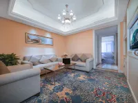 Vienna Hotel - balcony