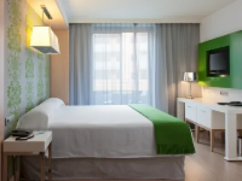 DoubleTree by Hilton Girona Hotels in El Girones