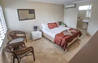 Tropicana Motel Hotels in Mermaid Beach