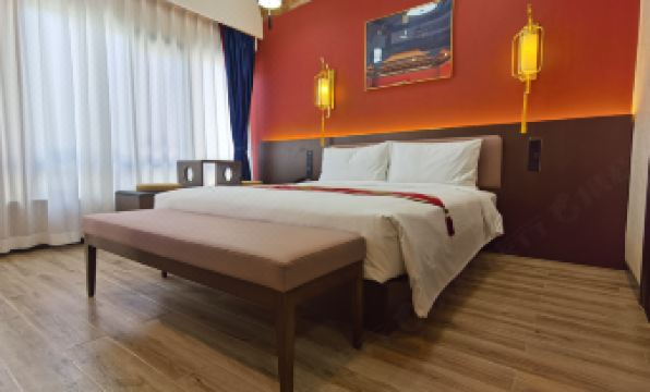 Qianmen Twelve Quadrangles