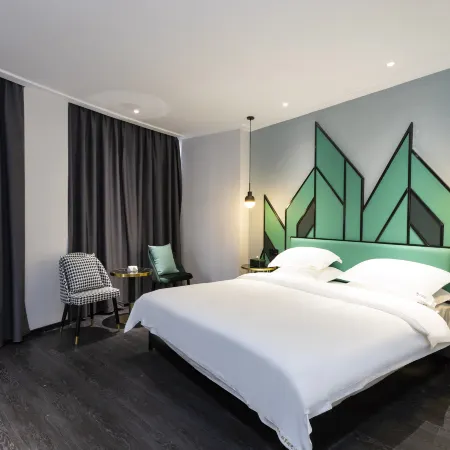 Celebrity light time Hotel (Jincheng pedestrian Center store)