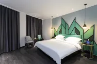 Celebrity light time Hotel (Jincheng pedestrian Center store)