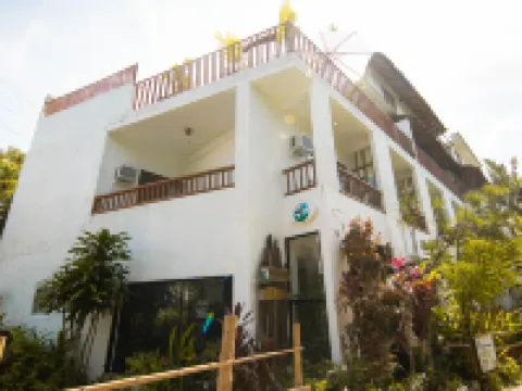 ハンナ ホテル ボラカイ島のホテル