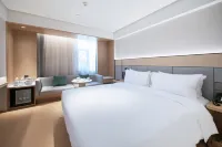 Ji Hotel (Jinan Qianfoshan Yingxiong Mountain Road Branch) Các khách sạn gần Houlong Commercial Street