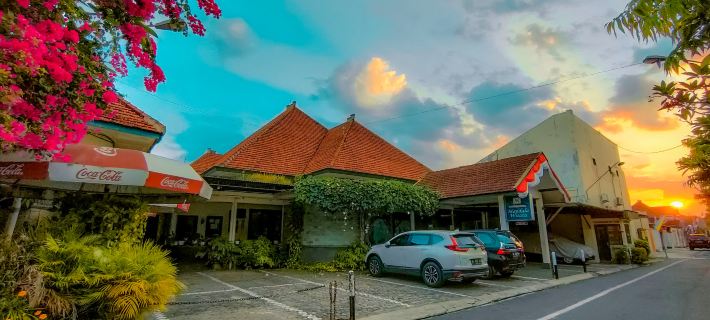 Mandala Wisata Hotel Отели в г. Суракарта
