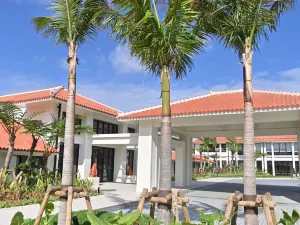 Fusaki Beach Resort Hotel & Villas