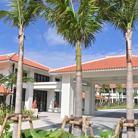Fusaki Beach Resort Hotel & Villas