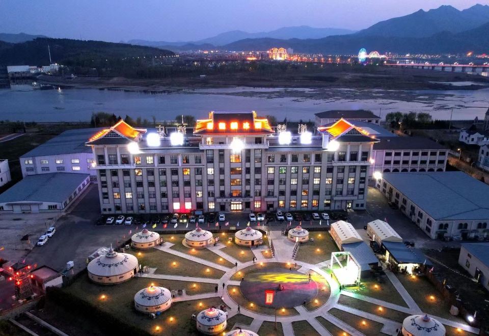 hotel overview picture