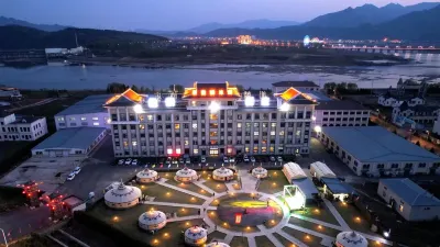 환런 차이룽린 주좡 장예 공원 주변 호텔