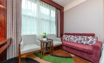 Pengke Boutique Hotel (LuohuBaogang Branch)