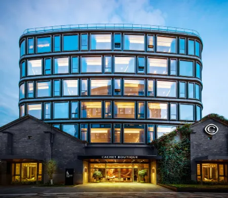 Cachet Boutique Hotel