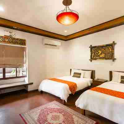 Cintai - Coritos Garden Hotel Rooms