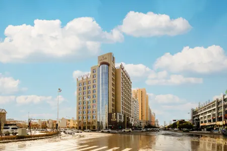 Elite Hotel Отели рядом с достопримечательностью «Yulin Vocational and Technical College»