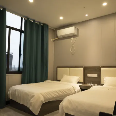 Yijia Business Hotel