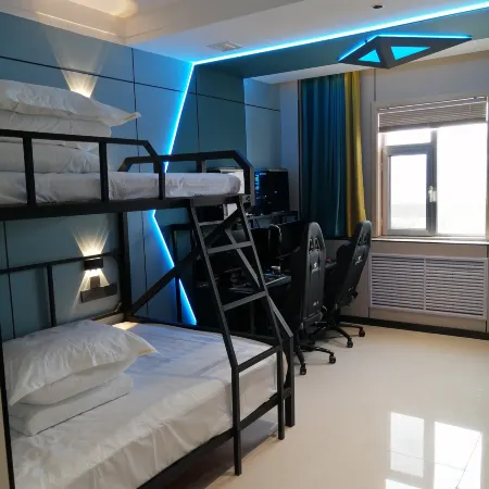 Jinzuo E-sports Homestay (Linyi Huitong Darunfa)