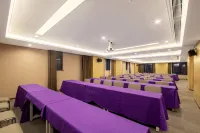Li Feng Hotel (Miluo Youa Square)