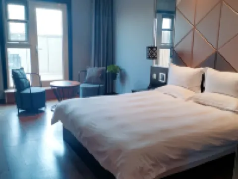 エルシー マイグラトリー ホテル（費県新バスターミナル） 費県のホテル