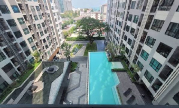 The Base Central Pattaya Super Condo