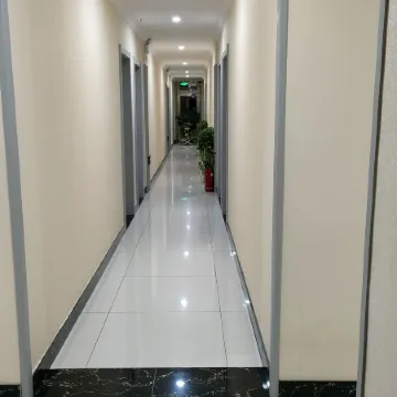 Linghai Summer Hotel