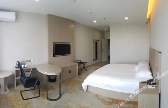 如家派柏·雲酒店（赤峯林西饒州大街縣醫院店）