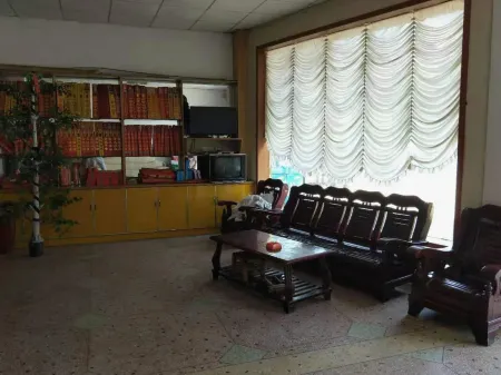 Red Hing Hotel Отели в г. Хендун