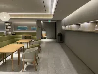 Zhan De Hotel (Huocheng Qingshui River)