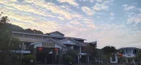Tonggu Peak Hotel - غرفة مطلة على الجبل