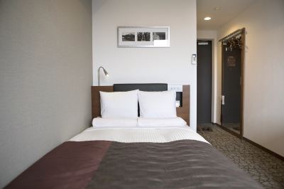 スタンダード セミダブルルーム ホテルマイステイズ浅草橋の写真