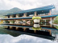 Weixi Manlaiyue Homestay Hotels near Gedeng Neolithic Culture Relic Site