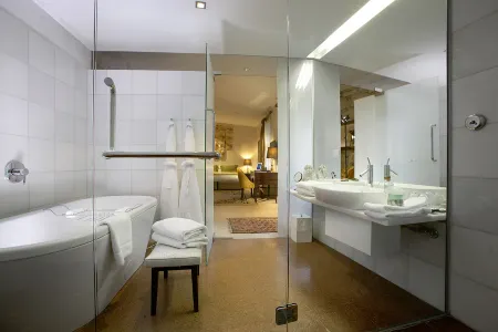 Islington Hotel Отели рядом с достопримечательностью «Кингстон Виста»