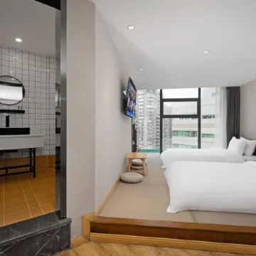 YummyHill Youth Hostel