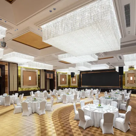 Wyndham Grand Tongren Downtown Hotel
