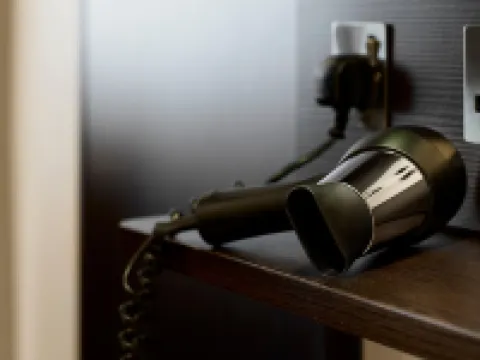 優品迎倫敦希思羅機場T2&T3（巴斯路）酒店 希靈登酒店