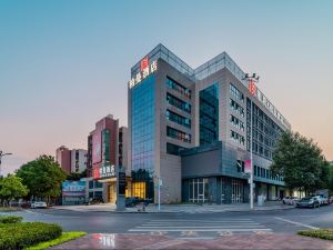 Boman Hotel (Nanchuan Longzhi Wanda Plaza Branch)