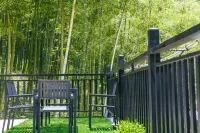 Zhufenglan Hotels near Hidden-Dragon Waterfalls
