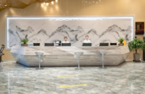 Holiday Inn Altay Golden Bridge Hotels in Altay City