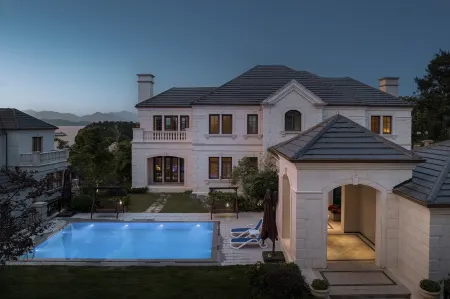 Renli Meisu Hotel (Qiandaohu zhongxin) Отели рядом с достопримечательностью «Hubin Park»