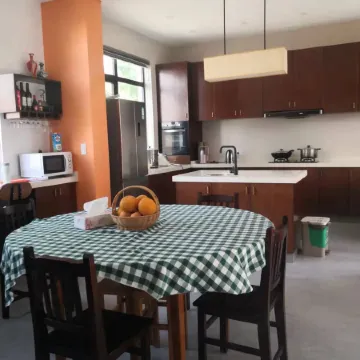 Guanchao B&B, No. 8 Qiantang, Haining