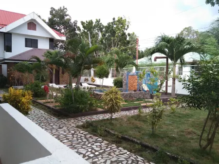 PEDRO'S RESORT