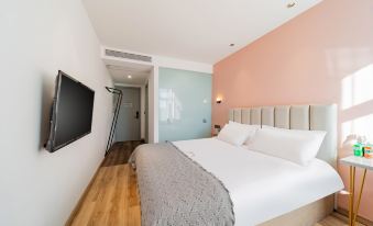 Friday Homestay (Yancheng High Speed Rail Station)