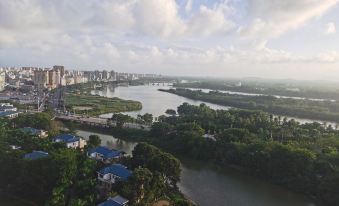 Regichman Resort (Wanquan River)