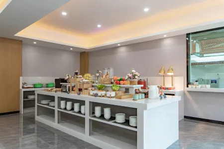 Country Inn & Suites by Radisson (Huai'an Lianshui RT-Mart Andong Road)